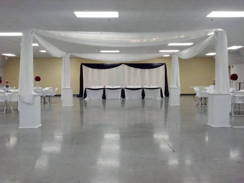 4-h wedding setup
